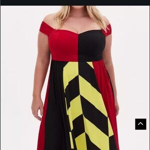 Disney Alice In Wonderland Queen of Hearts Off Shoulder Midi Dress nwot